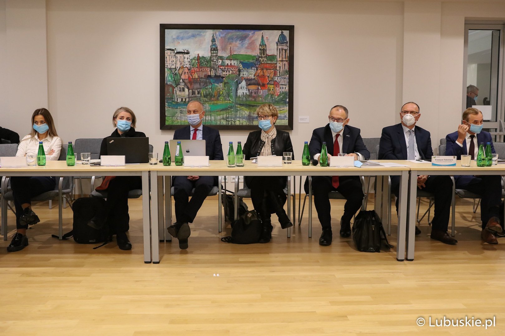 Przedstawiciele różnych środowisk dyskutowali o podziale unijnego tortu