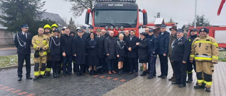 OSP Łośno z nowym wozem strażackim