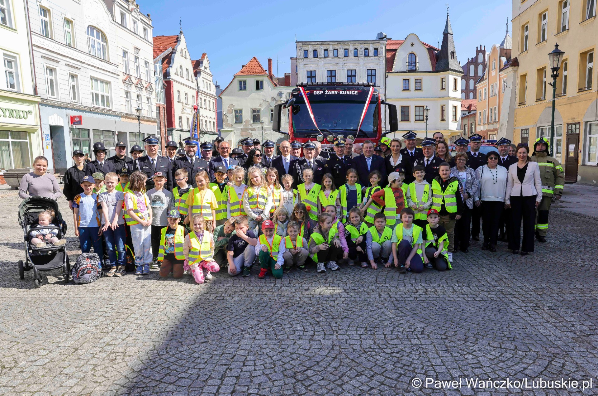 Nowy wóz strażacki dla OSP Żary-Kunice